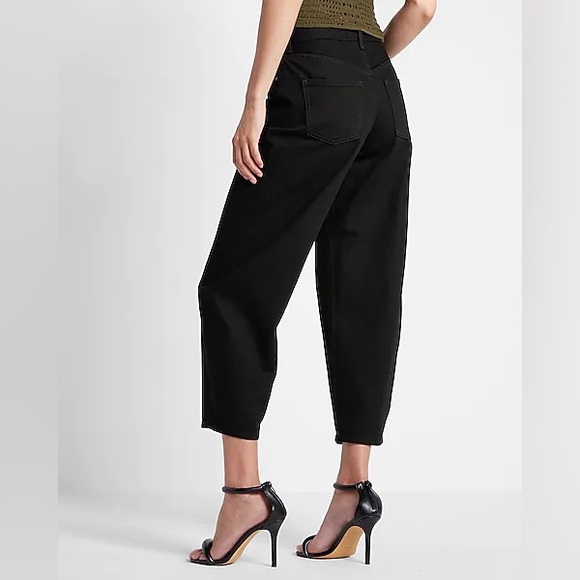 Express High Waisted Black Balloon Leg Jeans Size 2 - Picture 5 of 5
